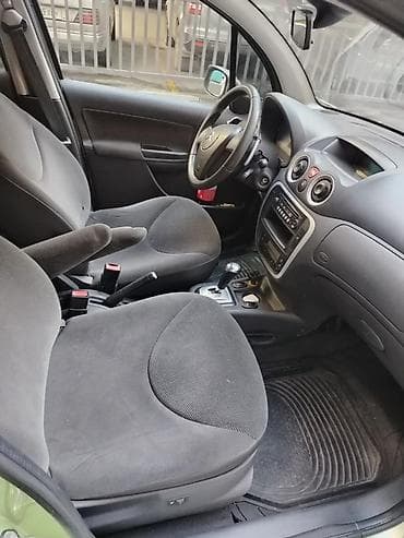 сткл: Citroen C3: 2006 г., 1.4 л, Автомат, Бензин, Хэтчбэк — 4