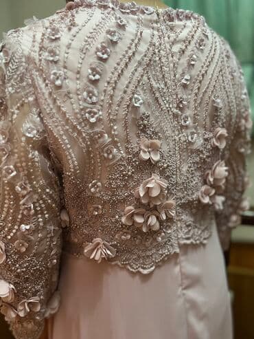 национальные украшения бишкек: Вечернее платье, Классическое, Длинная модель, С рукавами, Камни — 6