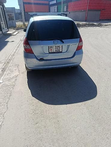 Продажа авто: Honda Jazz: 2008 г., 1.3 л, Вариатор, Бензин, Хэтчбэк — 2