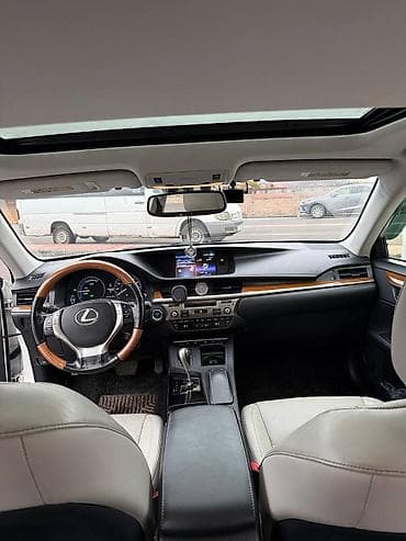 Lexus: Lexus ES: 2015 г., 2.5 л, Вариатор, Гибрид, Седан — 9