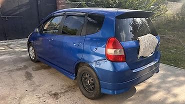 roewe rx8: Honda Fit: 2002 г., 1.5 л, Вариатор, Бензин, Хэтчбэк — 10