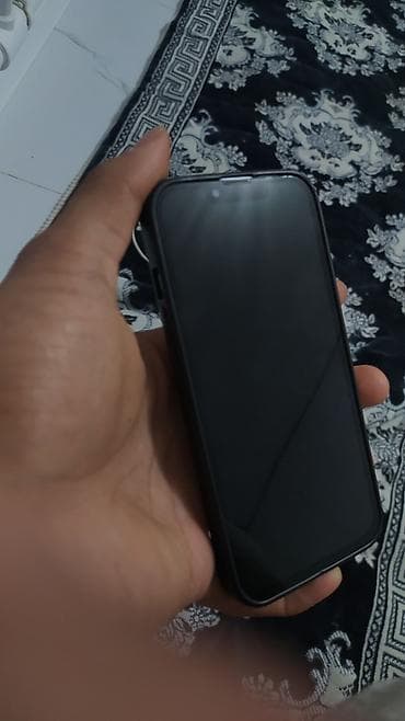 iphone 15 prо: IPhone 11, Б/у, 128 ГБ, Черный, Чехол, 100 % — 6