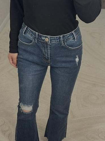 Плащи: Новые джинсы 
27 размер 
500 сом — 2