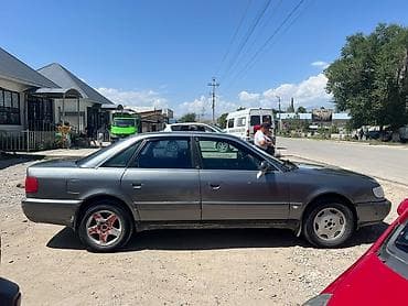 выбор номера о: Audi A6: 1995 г., Седан — 8