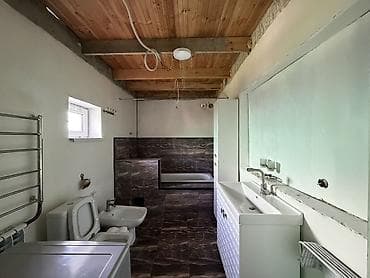 Кыймылсыз мүлк: 150 м², 4 бөлмө — 10