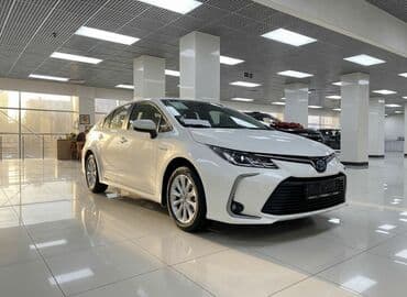 Toyota Corolla: 2024 г., 1.8 л, Вариатор, Бензин