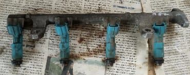 инжектор авто: Toyota Vitz 1.0 1SZ-FE форсунки с рампой, Тойота Витз 1.0 бензин рампа — 1