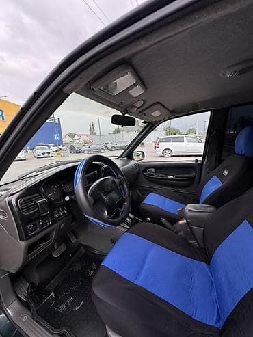 Kia Sportage: 2001 г., 2 л, Автомат, Газ, Кроссовер — 6