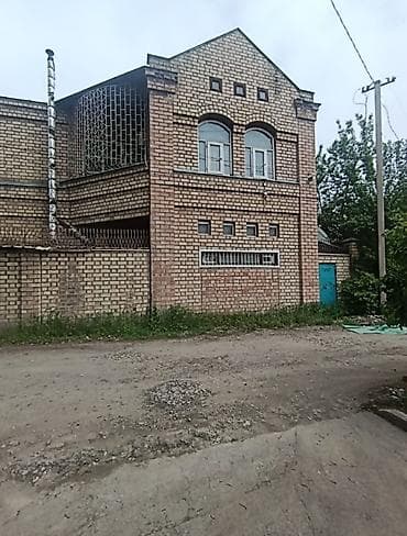 продаю бишкек: Продаётся : в р-не Щербакова/ Держинская ДОМ - 2 уровня + цоколь 7 - — 1
