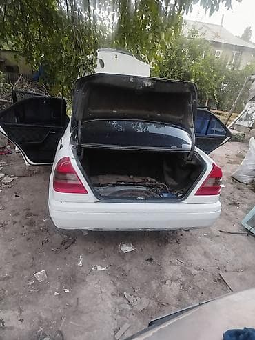 corolla spasio: Mercedes-Benz C-Class: 1995 г., 2.2 л, Механика, Бензин — 3