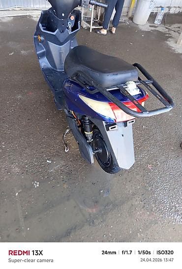 бектемир скутер: Скутер/мопед, синий цвет. Основные особенности: - Компактный — 6