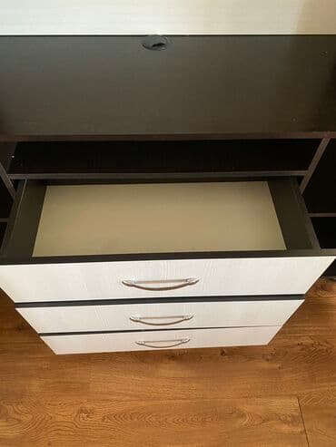 лестницы в частный дом: Тумба и подставка для телевизора, Б/у, Напольная, ЛДСП, Самовывоз — 6