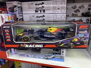 CD, DVD диски: Гоночный болид одноместной формулы (стиль F1) — трековый автомобиль с — 2