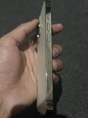 red mejik: IPhone 13 Pro, Б/у, 256 ГБ, Золотой — 4