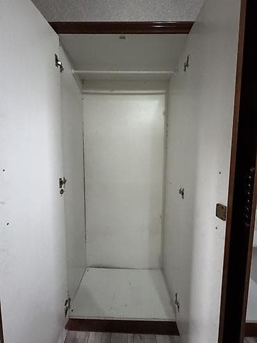 Комплекты мягкой мебели: Спальный гарнитур в классическом стиле из массива/МДФ с отделкой под — 2