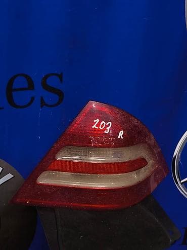 Автозапчасти: Задний правый стоп-сигнал Mercedes-Benz 2004 г., Б/у, Оригинал, Япония — 1