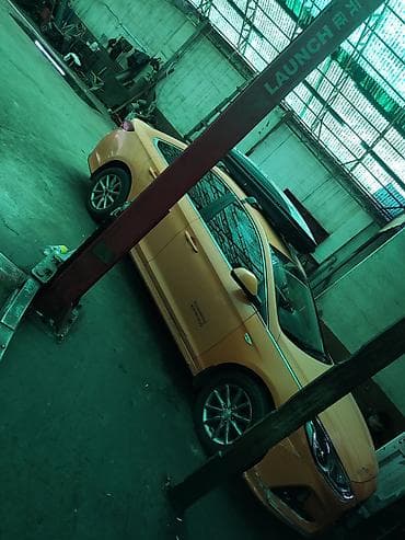 покраска квартиры цена: Hyundai Sonata LPI, оранжевый седан с установленным багажным боксом на — 6