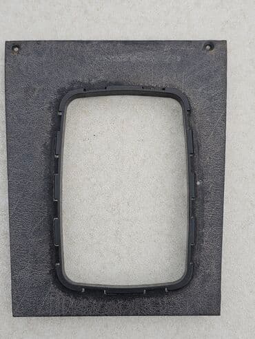 кошелек на пояс женский: Центральная консоль Mercedes-Benz 1980 г., Б/у, Оригинал, Германия — 6