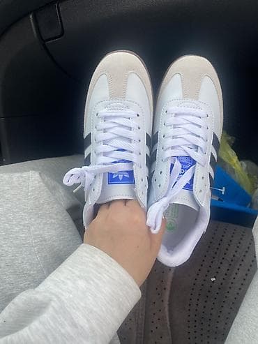 Личные вещи: Кроссовки adidas Originals (модель в стиле Gazelle/Samba) - Цвет — 2