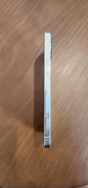 12 mini: IPhone 12 Pro, Б/у, 256 ГБ, Белый, Зарядное устройство — 6