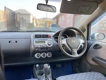 хонда фит акп: Honda Fit: 2006 г., 1.3 л, Автомат, Бензин, Хэтчбэк — 6