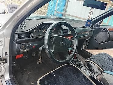 зеркила: Mercedes-Benz W124: 1995 г., 2 л, Ручные, Бензин, Седан — 2