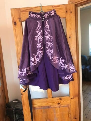 фата на девичник: Платье на кыз узатуу, L, Б/у, цвет - Фиолетовый — 1