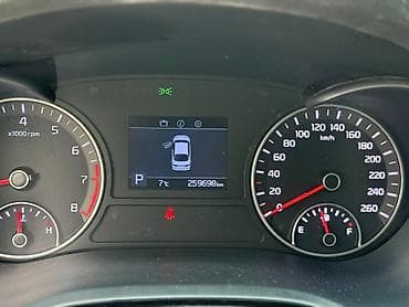 205 65 15 с: Kia K5: 2021 г., 2 л, Типтроник, Газ, Седан — 5