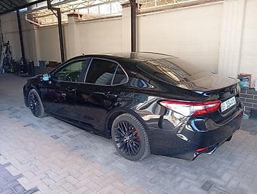 Продажа авто: Toyota Camry: 2017 г., 2.5 л, Автомат, Бензин, Седан — 2