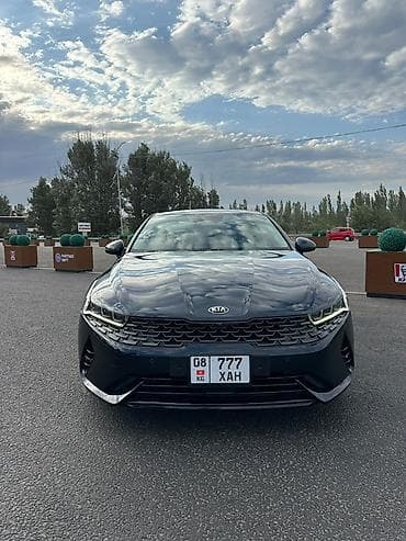 Kia K5: 2021 г., 2 л, Автомат, Гибрид, Седан