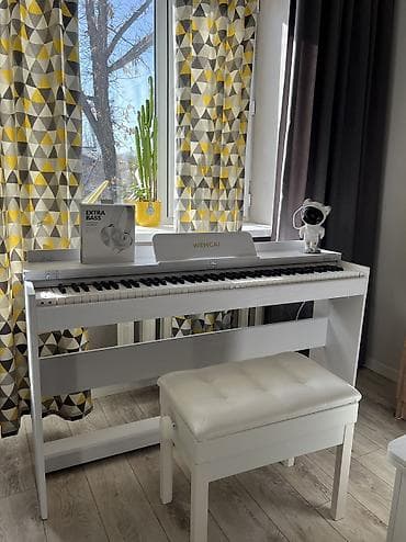 ямаха музыкальный инструмент: Полноактавное акустическое пианино, вы получите вместе с банкеткой — 3