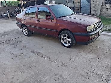 где купить машину: Volkswagen Vento: 1993 г., 1.8 л, Газ, Седан — 4