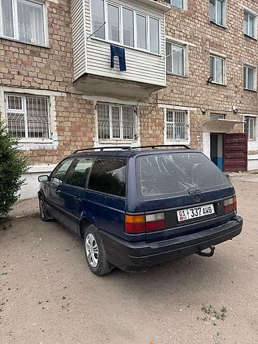 wolk: Volkswagen Passat: 1993 г., 1.8 л, Механика, Бензин, Универсал — 2