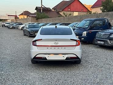 жд: Hyundai Sonata: 2019 г., 2 л, Автомат, Газ, Седан — 10