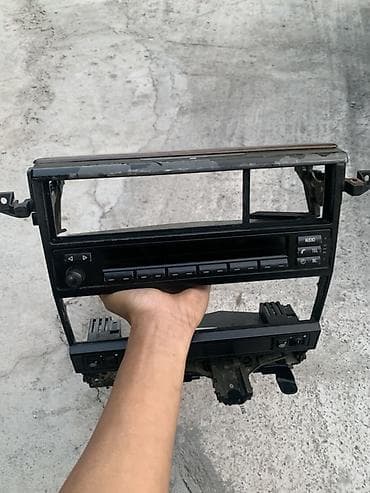 Панели, обшивки: Центральная консоль BMW Б/у, Оригинал, Германия — 2