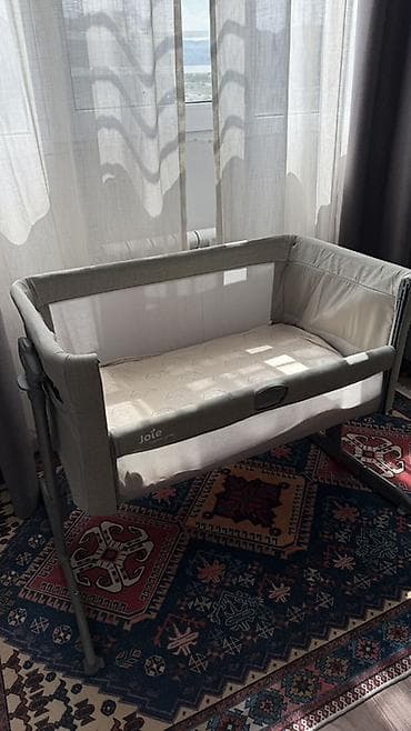 chicco echo: Детская приставная кроватка, Без колесиков, цвет - Серый — 1