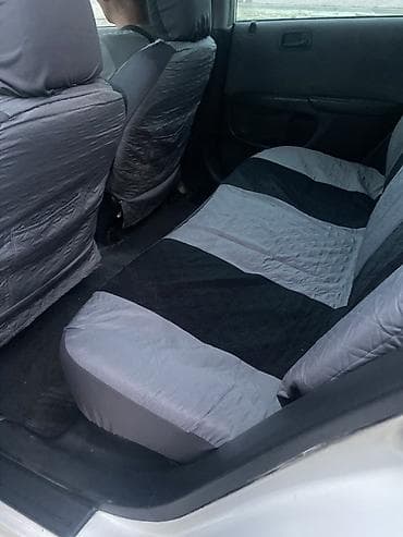 Продажа авто: Honda Civic: 2000 г., 1.7 л, Автомат, Бензин, Хэтчбэк — 4