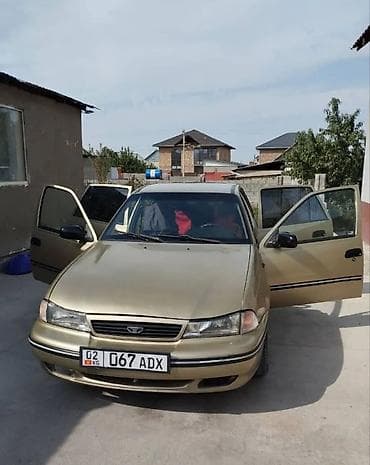 Daewoo Nexia: 2004 г., 1.5 л, Механика, Бензин, Седан — 1