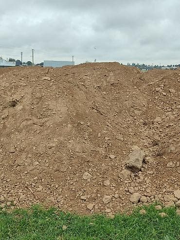 Глина (Сары топурак)Подходит для: - подсыпки участков и выравнивания