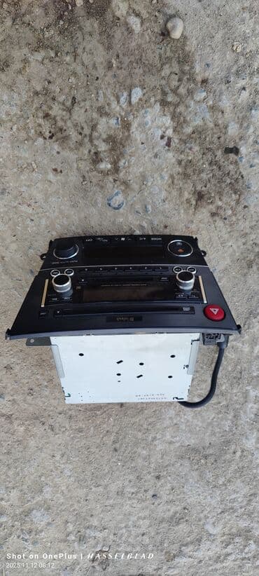 хром наклейки: Задний спойлер Honda — 6