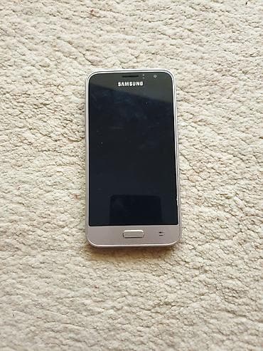 samsung j5 pro: Samsung Galaxy J1 2016, Б/у, 8 ГБ, цвет - Золотой, 1 SIM — 4