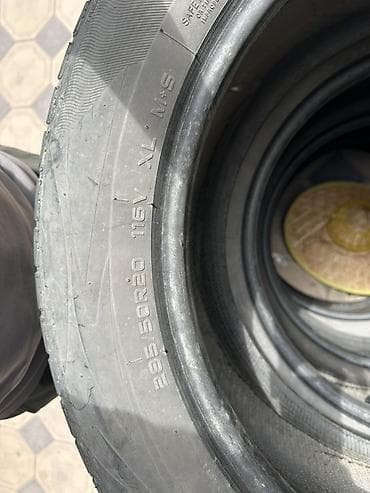 9 r20: Шины 285 / 50 / R 20, Лето, Б/у, Комплект, Внедорожные (АТ/МТ), Китай, Roadstone — 4