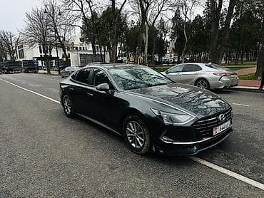 Hyundai Sonata: 2021 г., 2 л, Автомат, Газ, Седан
