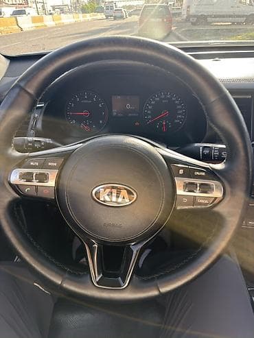 jac t9: Kia Cadenza: 2016 г., 3 л, Автомат, Газ, Седан — 10
