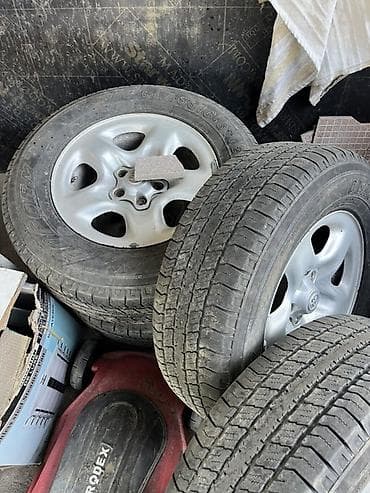 rav4 se: Комплект из 4 колес Toyota на литых дисках с шинами. Характеристики — 2