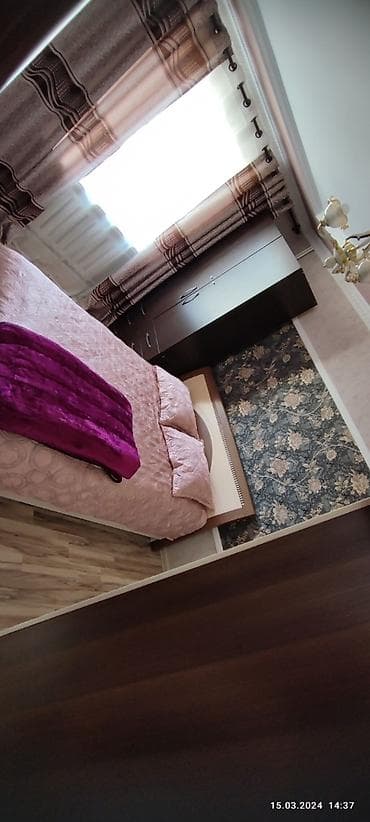 двухэтажные дома: Центр Токтогула 263 дом Мтв 2 квартира — 1