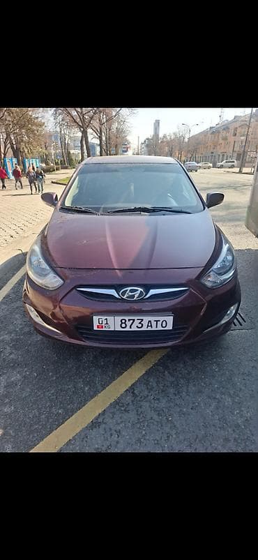 mini kuper: Hyundai Accent: 2013 г., Ручные, Бензин, Седан — 3