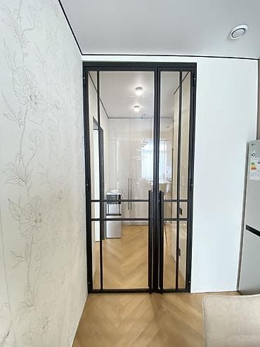 Металлические сейфовые двери: Межкомнатная дверь, Новый, Со стеклом, Одностворчатая, Металлическая, Распашная, Лофт — 9