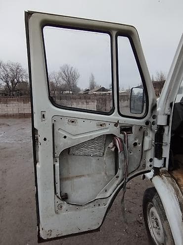 грузовые мерседес: Легкий грузовик, Mercedes-Benz, Стандарт, 2 т, Б/у — 6