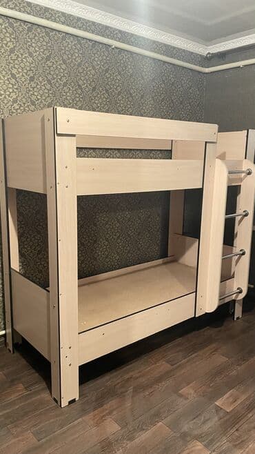 двухъярусная кровать бу бишкек: Продаю шкаф за 7 тысяч сомов, нужно поменять верхнюю и нижнюю часть — 3